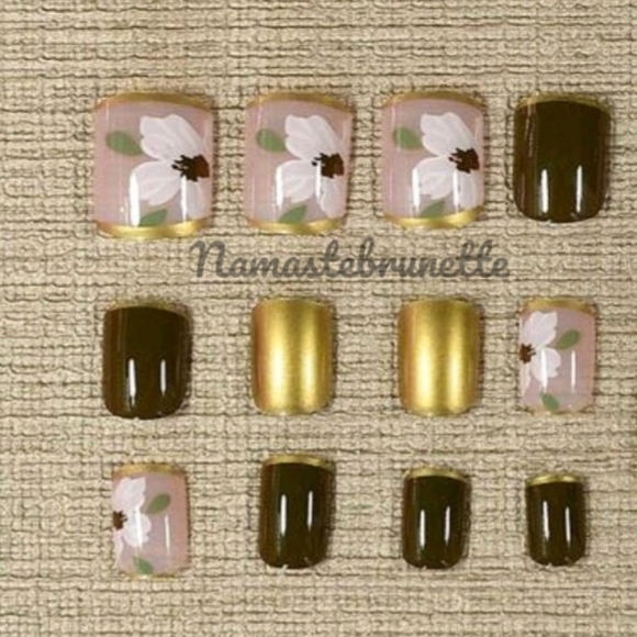 Floral French Manicure Press On Nails - Picture 4 of 7